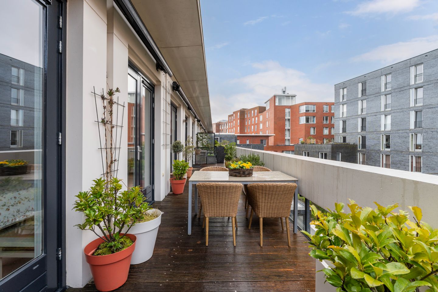 Spacious apartment with unique roof terrace in Papendrecht — 19