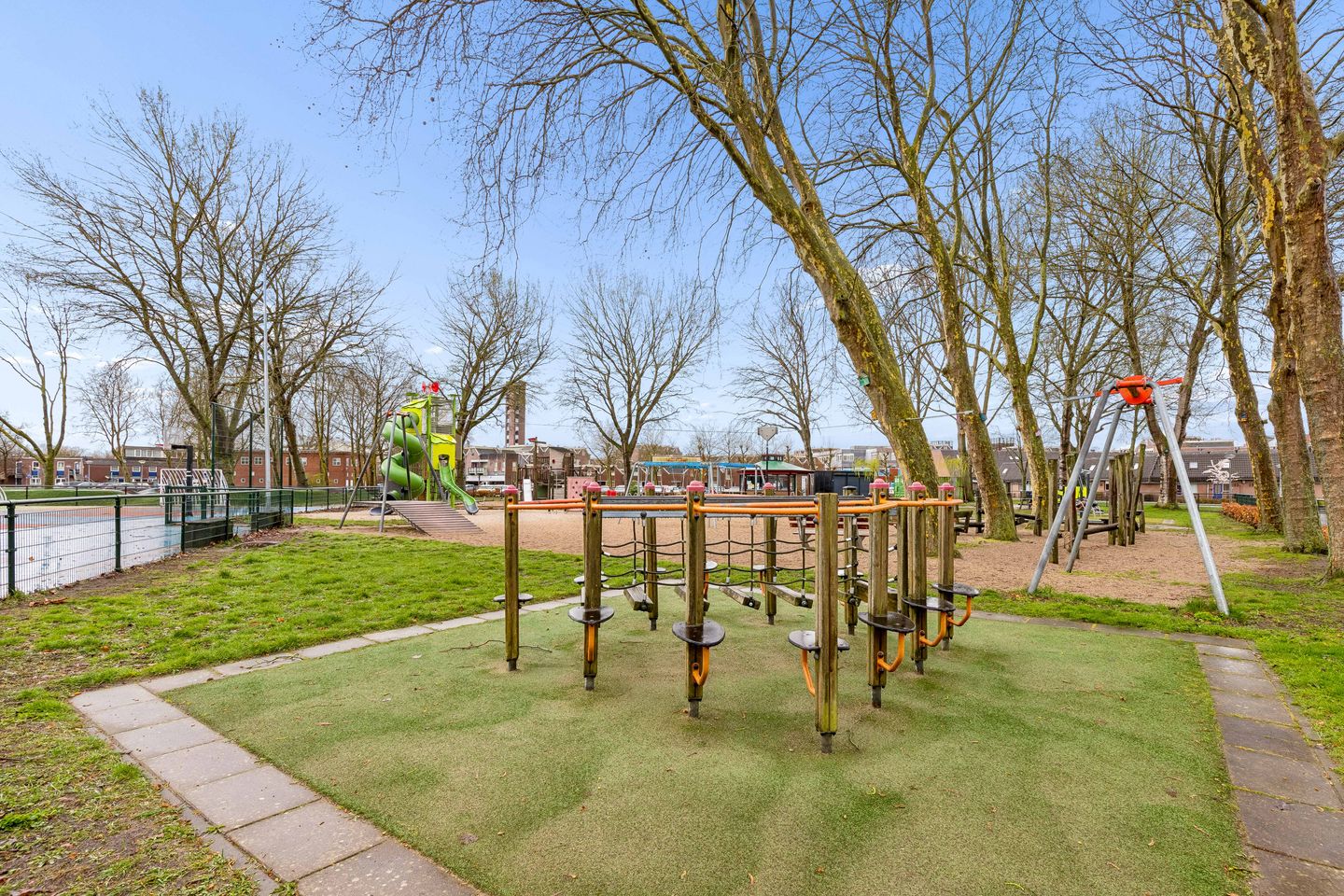 Foto 55 van Middenhof 8