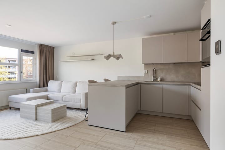 Photo 3 of Van der Glashof 29