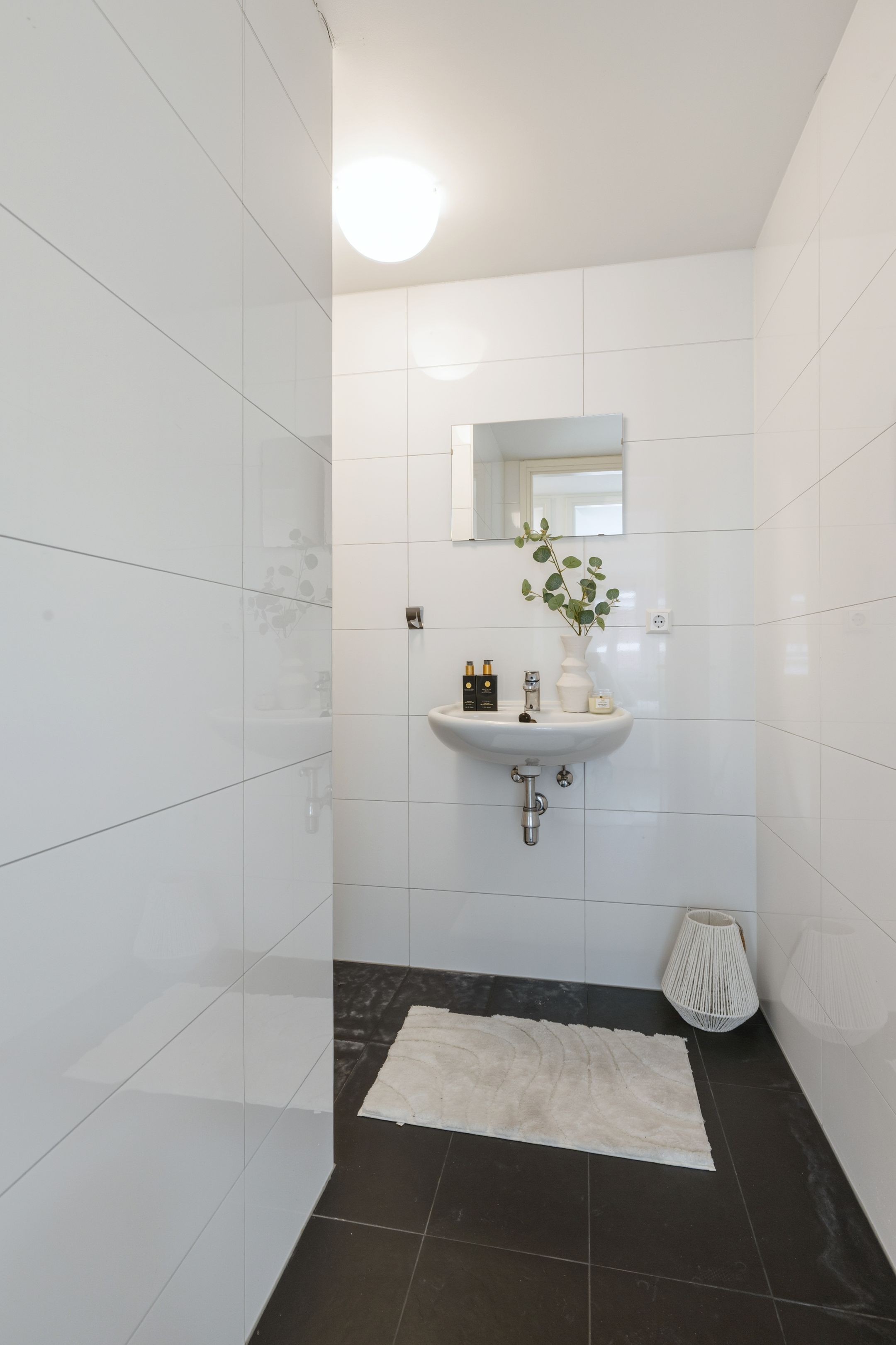 Photo 30 of Laurens Reaalstraat 14-A