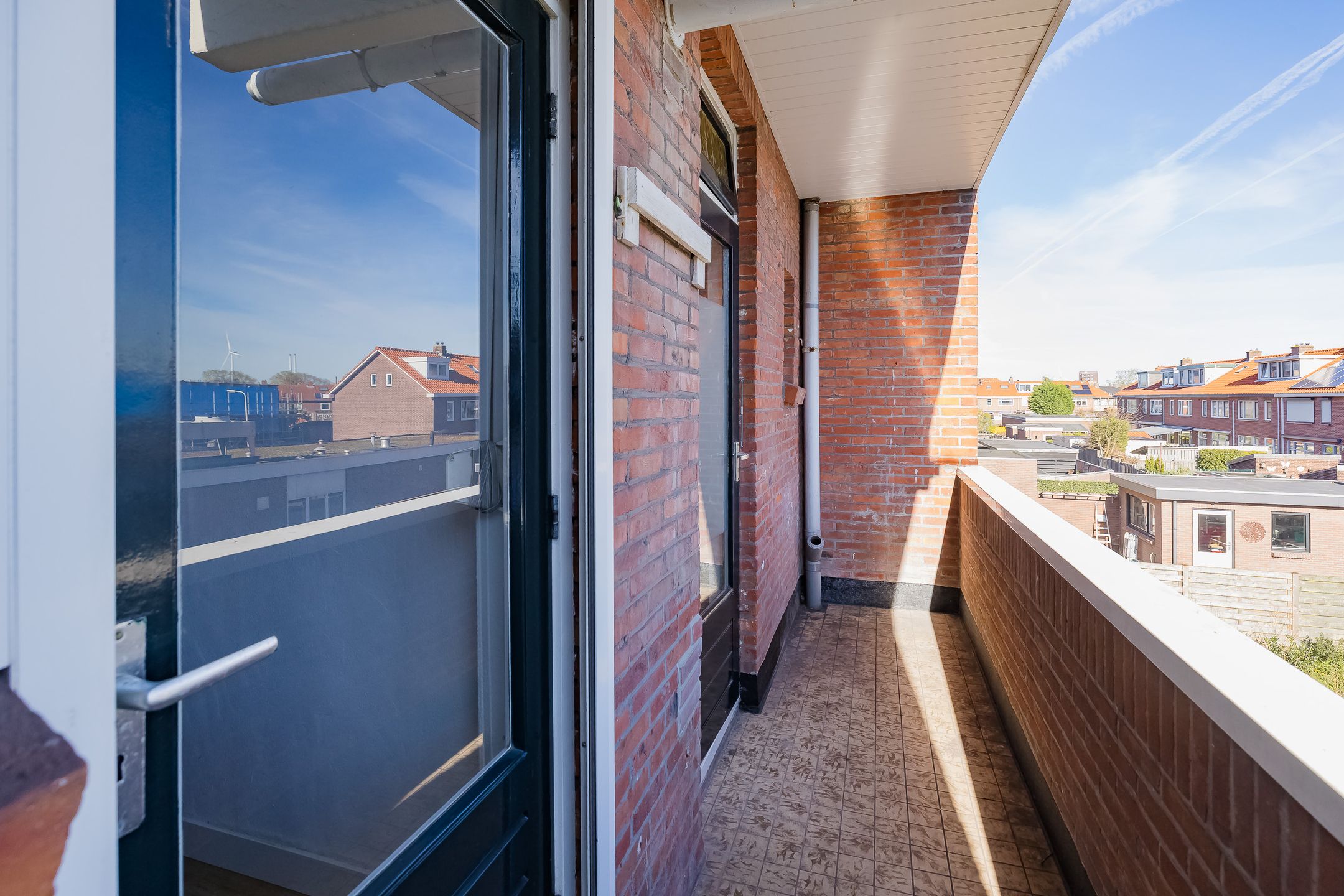 Bright and well-located 3-room apartment near IJmuiden centre — 18