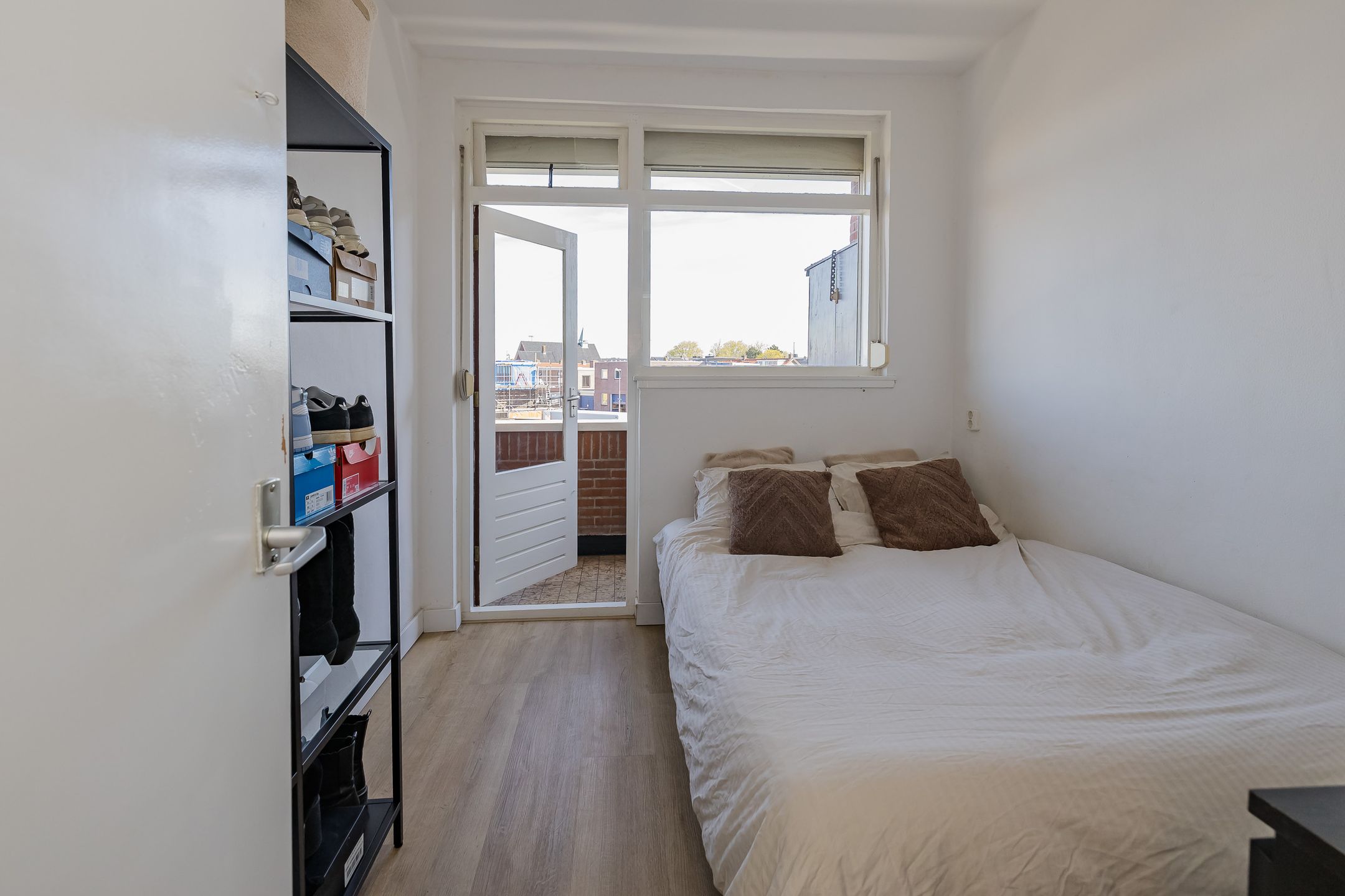 Bright and well-located 3-room apartment near IJmuiden centre — 15