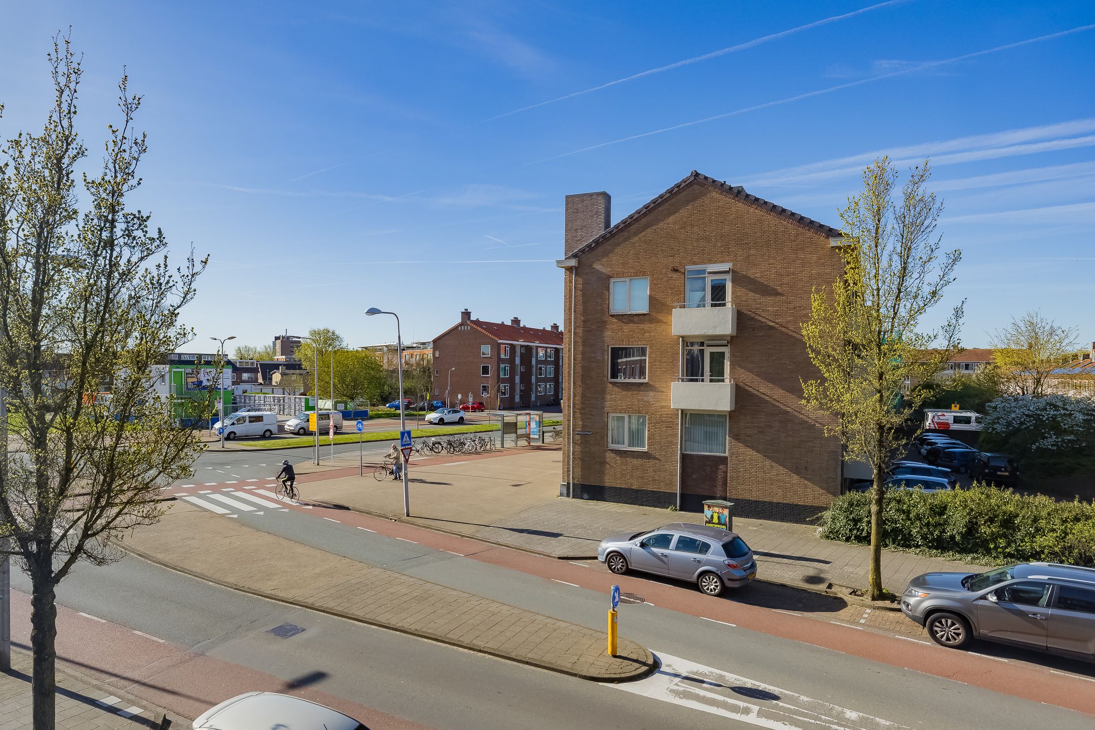 Bright and well-located 3-room apartment near IJmuiden centre — 27
