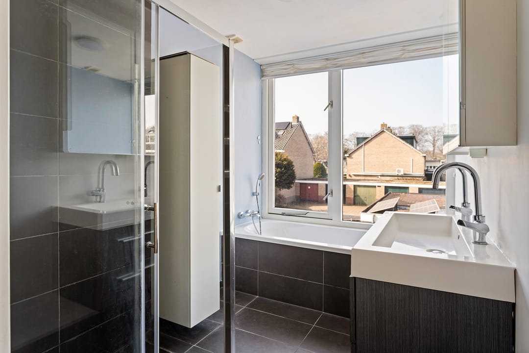 Photo 17 of Planetenbaan 120