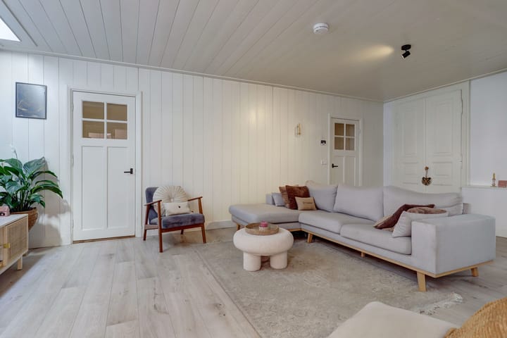 Photo 4 of Klooster Leuterstraat 28-B