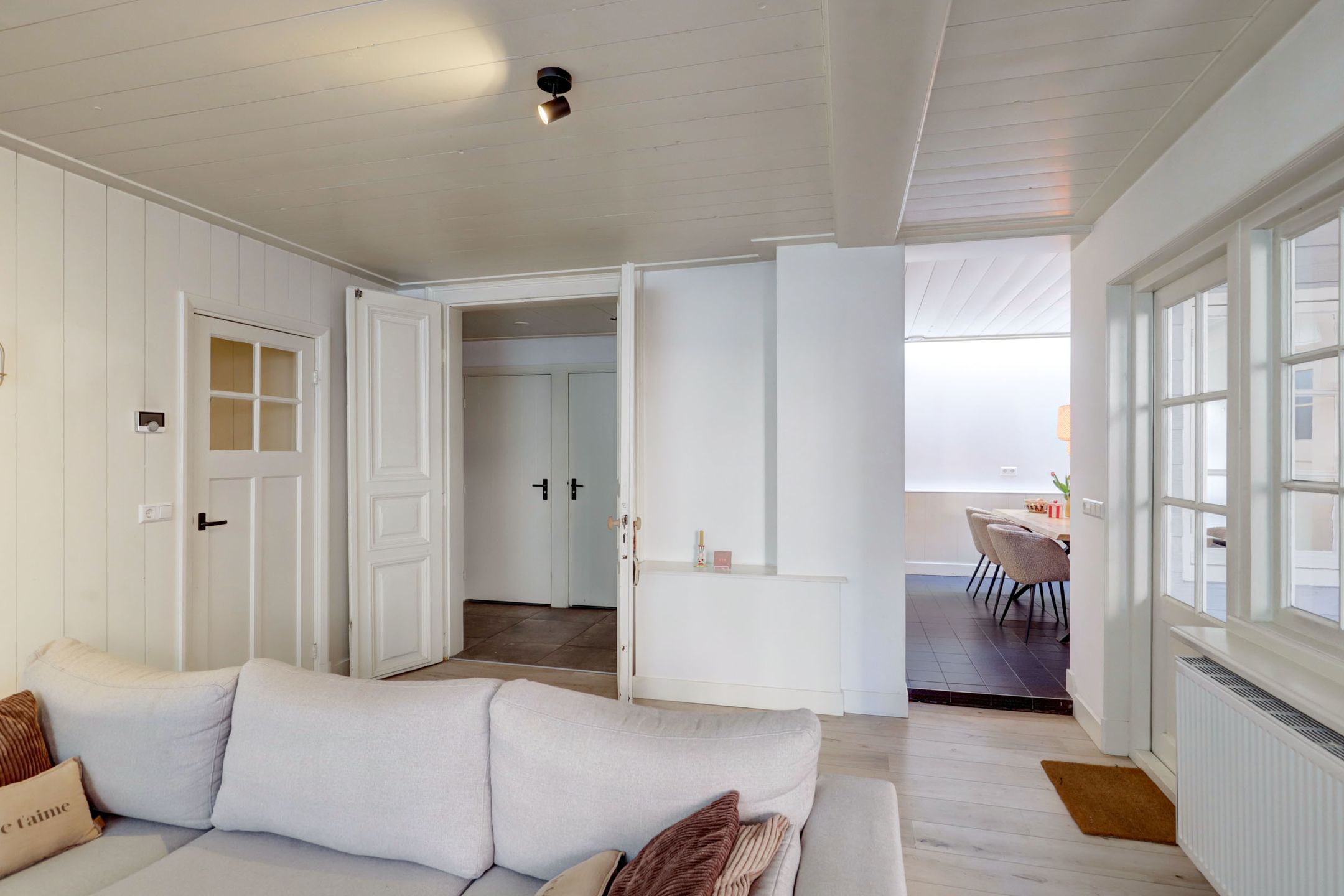 Foto 6 van Klooster Leuterstraat 28-B