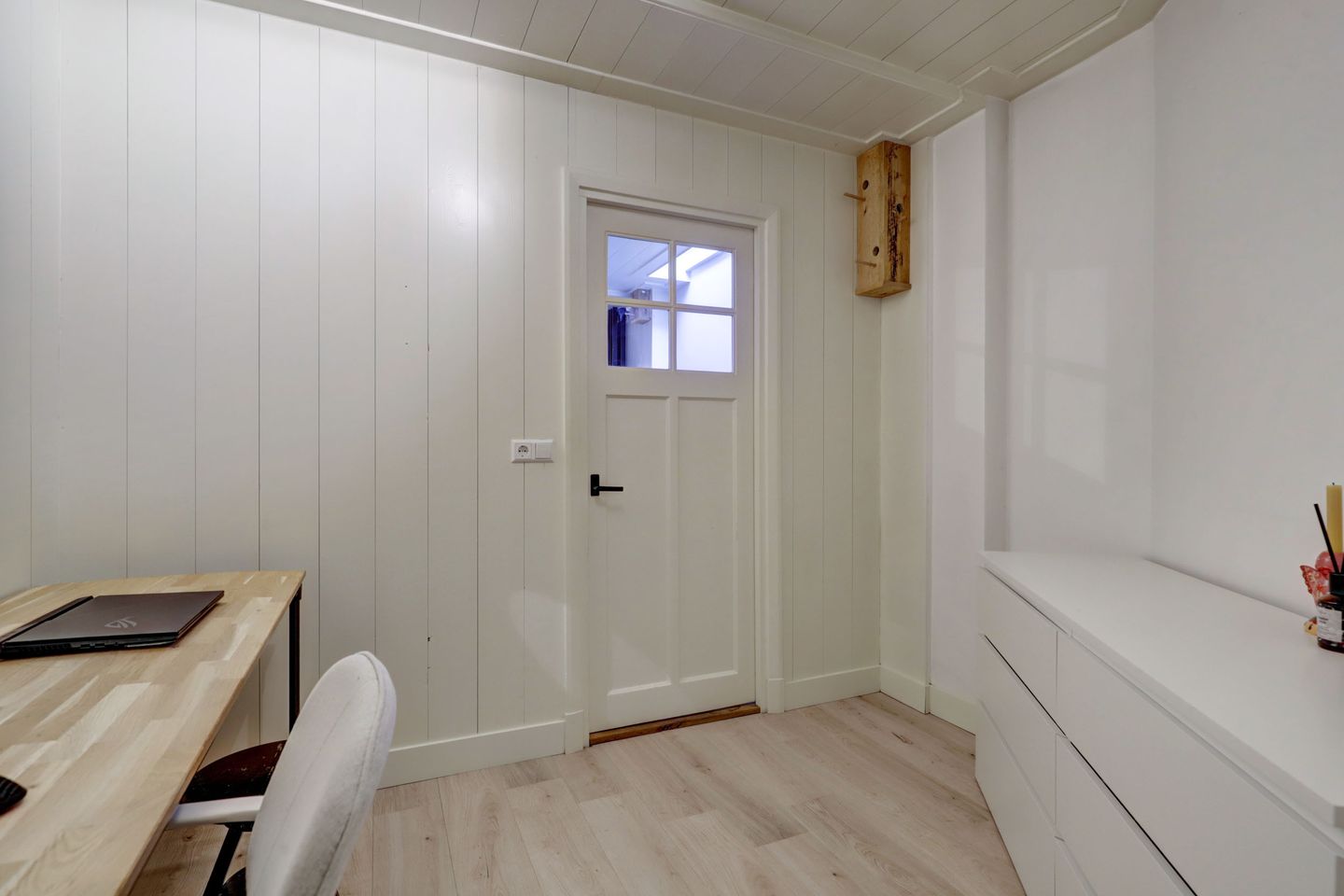 Foto 20 van Klooster Leuterstraat 28-B