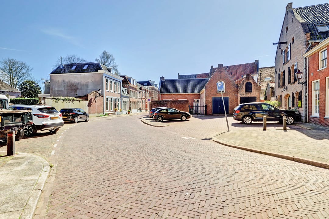 Foto 32 van Klooster Leuterstraat 28-B