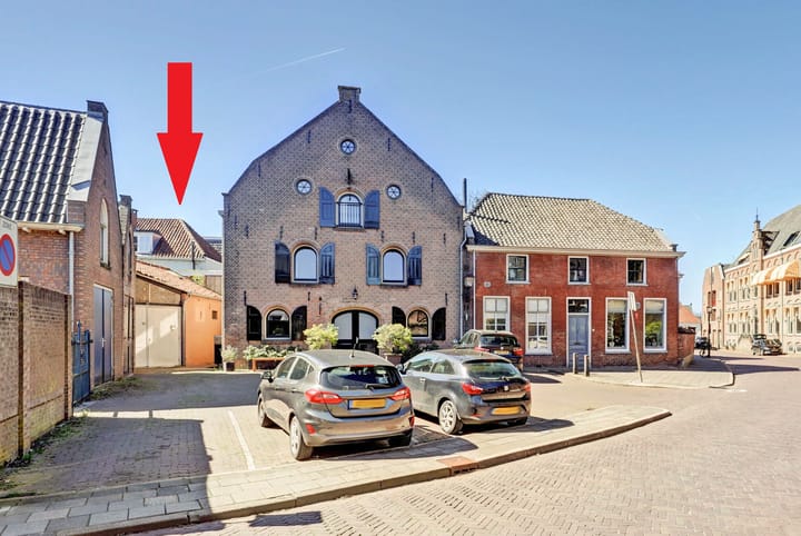 Photo 2 of Klooster Leuterstraat 28-B