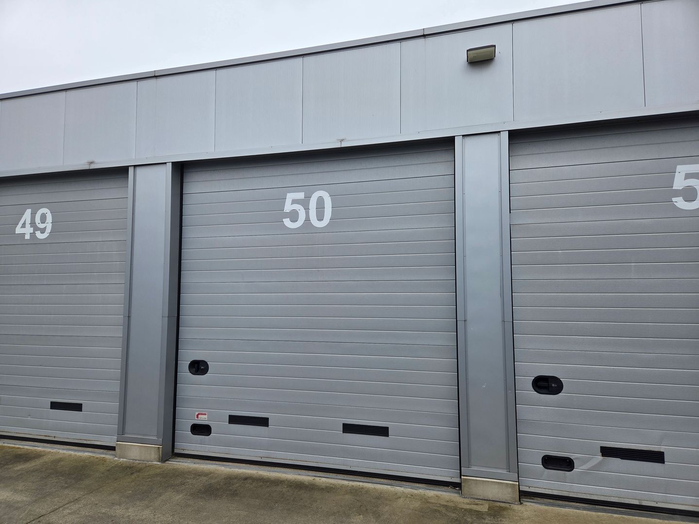 Bekijk foto 1 van Honderdland 330