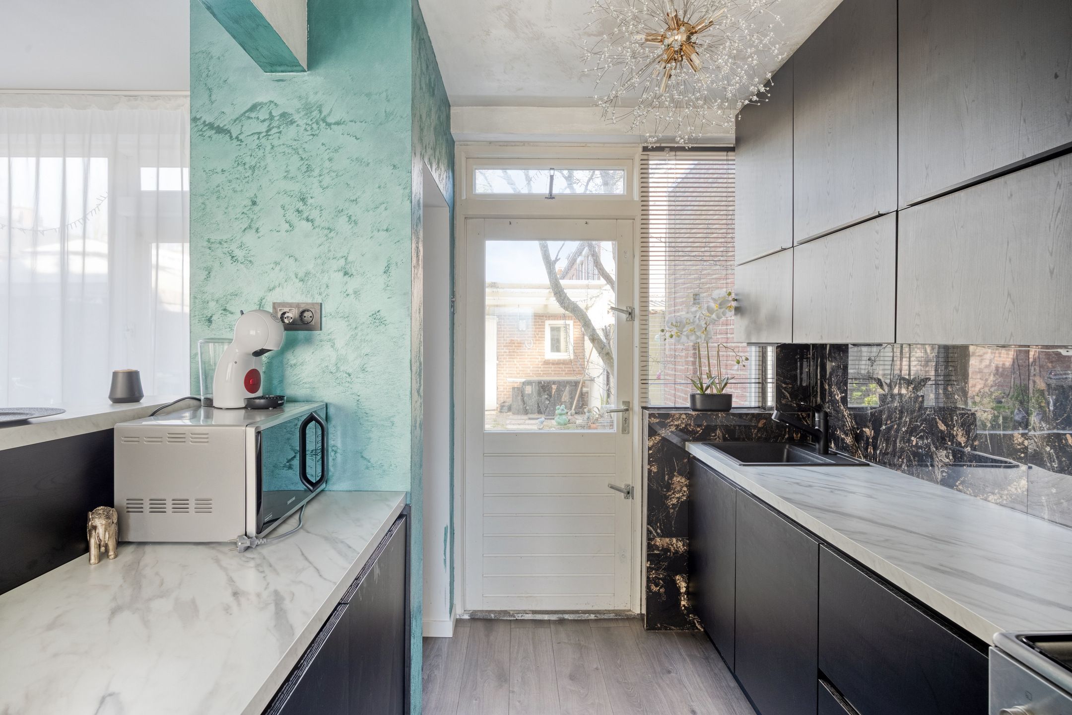 Foto 12 van Alberdingk Thijmstraat 35