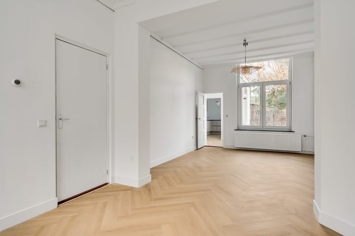 Tussenwoning te koop: Sint Antoniuslaan 60, Maastricht