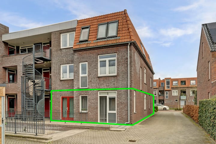 Photo 3 of Taets van Amerongenweg 2-12