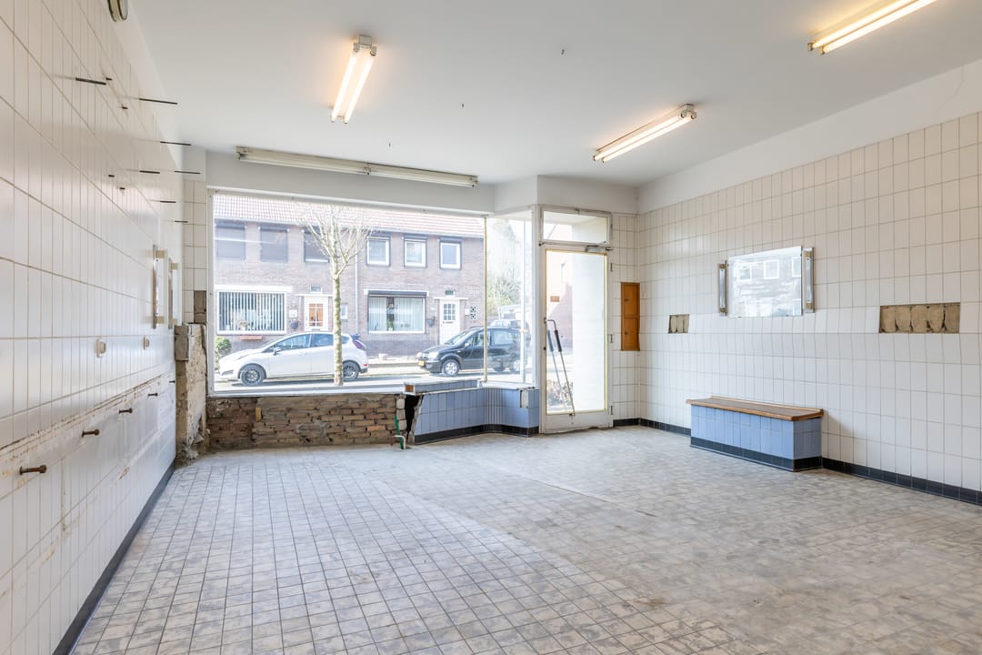 Photo 2 of Haafheidestraat 15-A