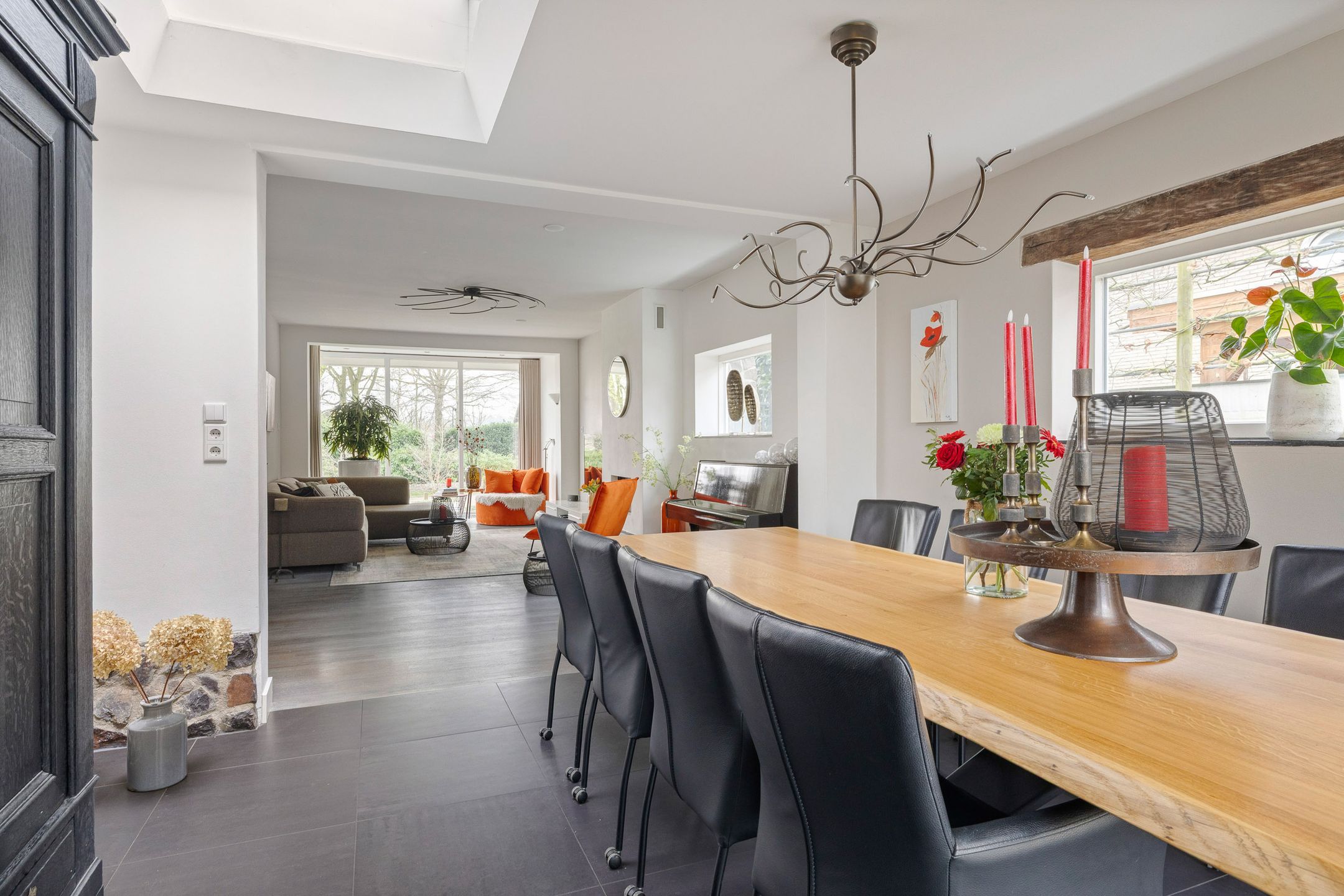 Foto 21 van Monseigneur van Oorschotstraat 32