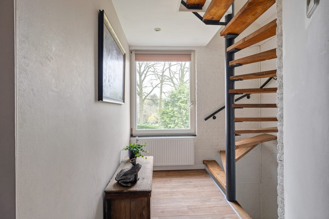 Foto 37 van Monseigneur van Oorschotstraat 32