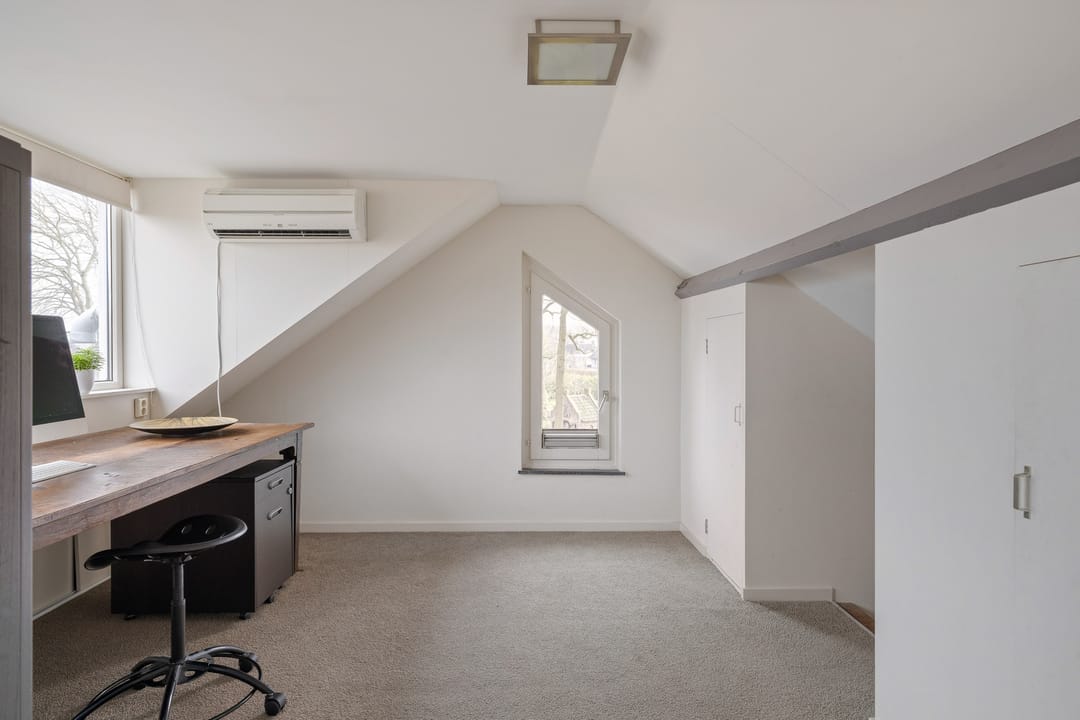 Foto 38 van Monseigneur van Oorschotstraat 32