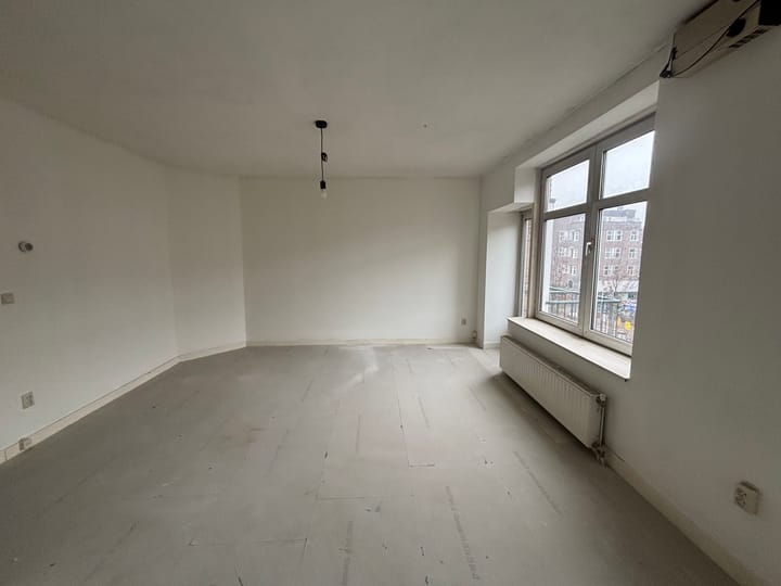 Photo 4 of Jan Evertsenstraat 79-2