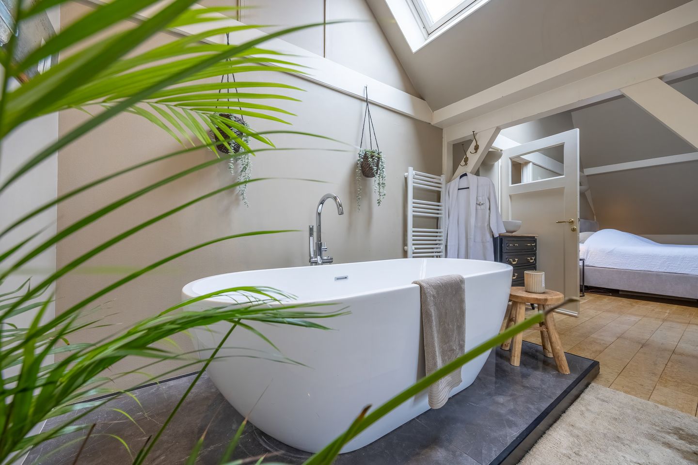 Foto 35 van Noordereinde 105