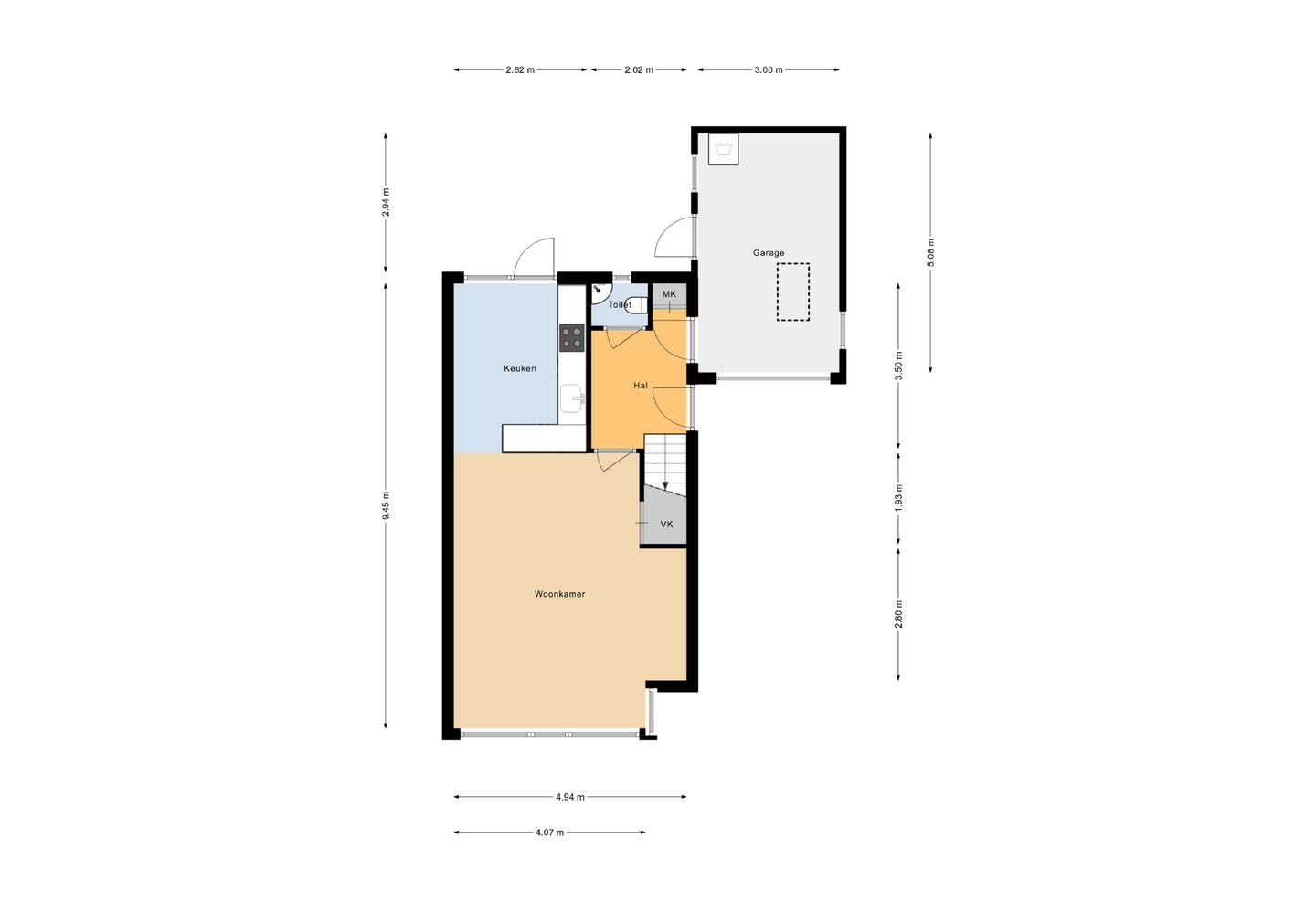 Comfortable Semi-Detached Home with Luxury Kitchen, Bathroom and Sunny Garden — 34