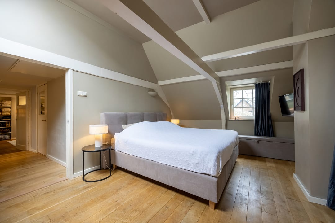 Foto 32 van Noordereinde 105