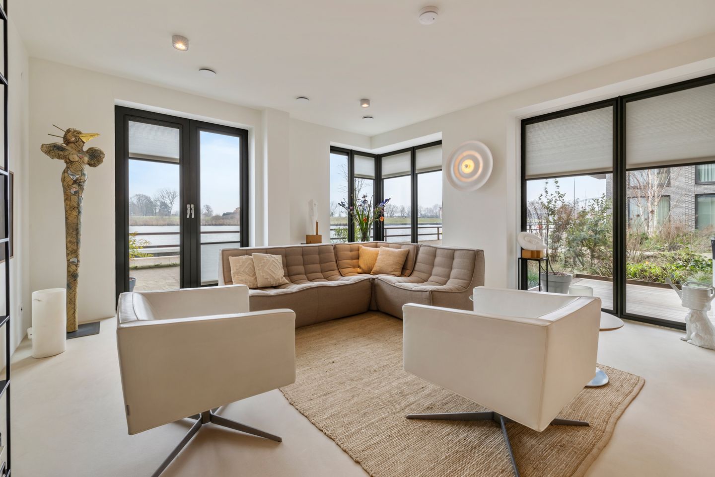 Photo 20 of Lorriestraat 103