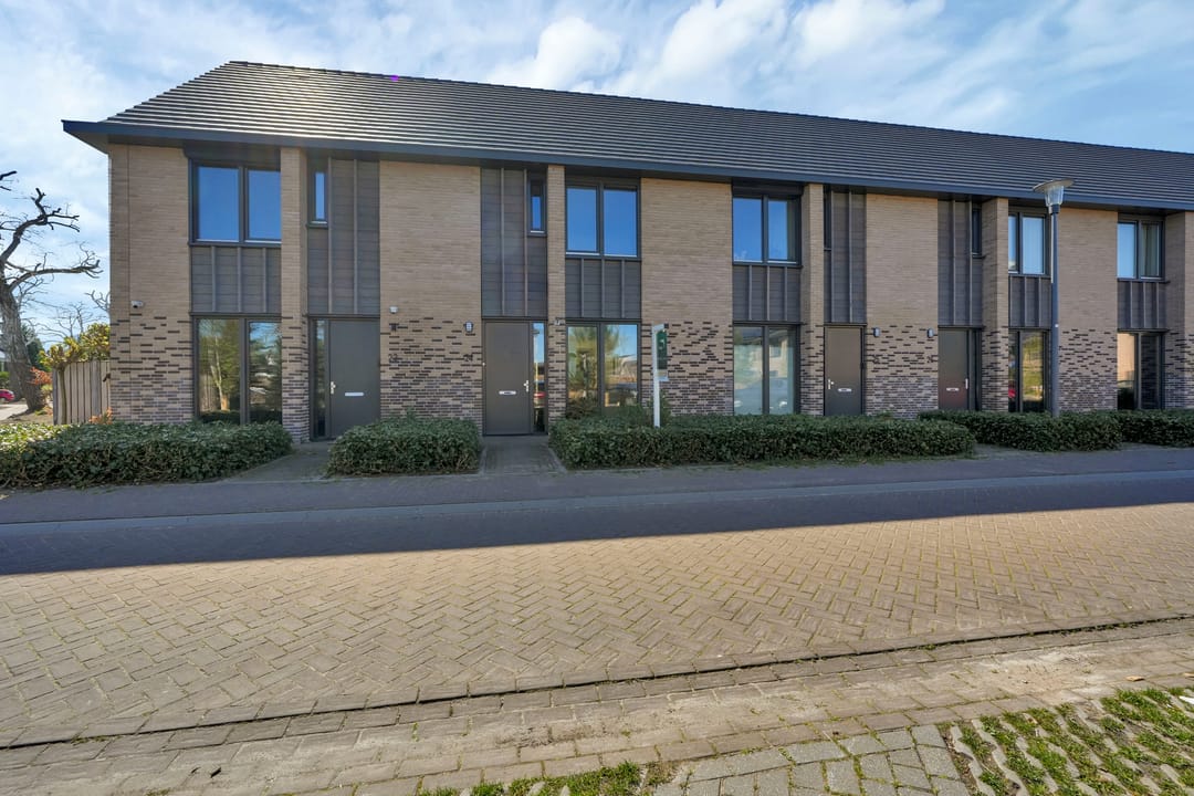 Photo 1 of Grenenhout 24