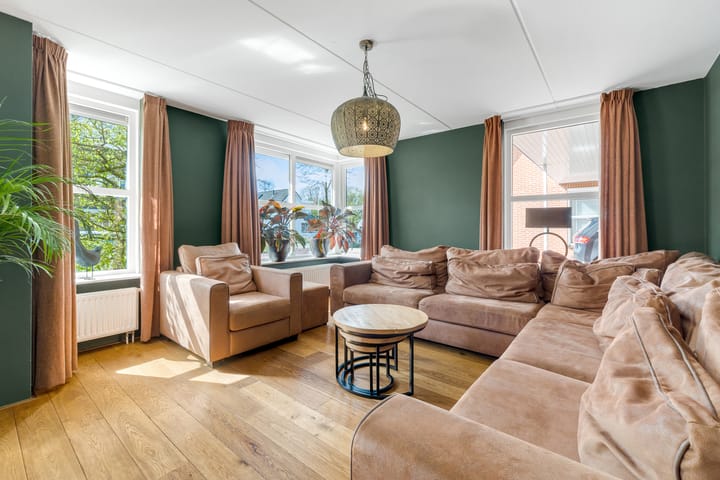 Photo 4 of Engelwortel 11