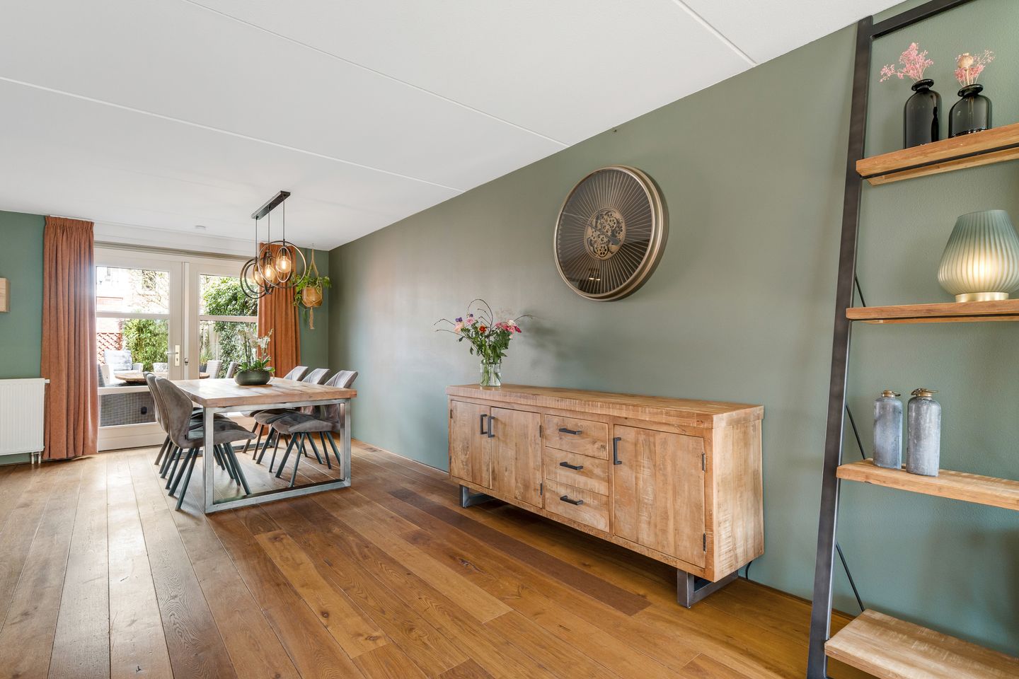 Photo 10 of Engelwortel 11