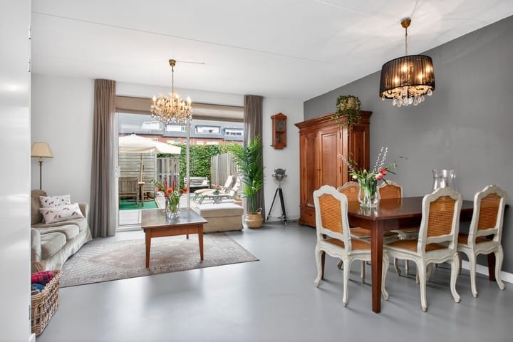 Photo 2 of Albert Fikspad 26