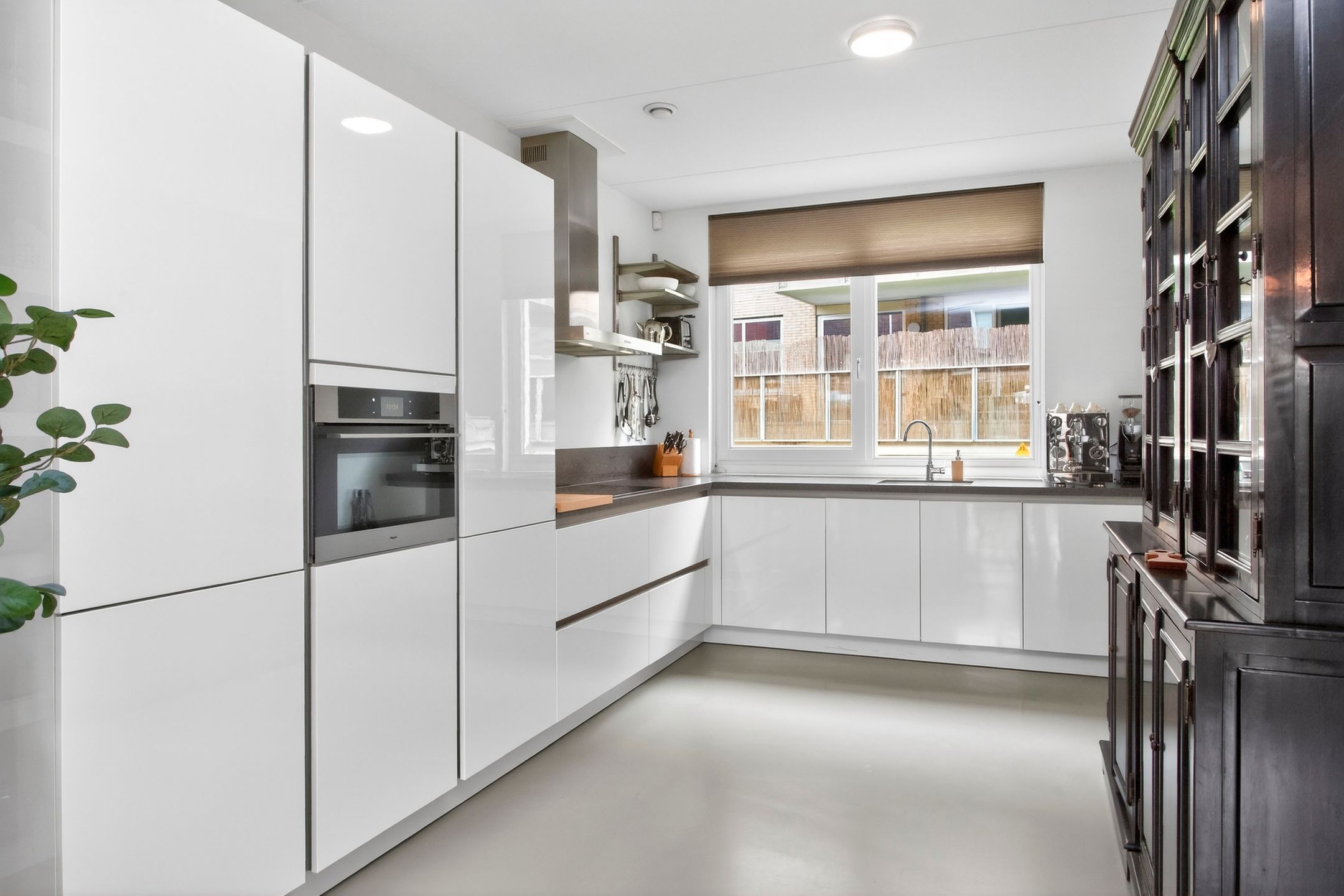 Photo 12 of Albert Fikspad 26