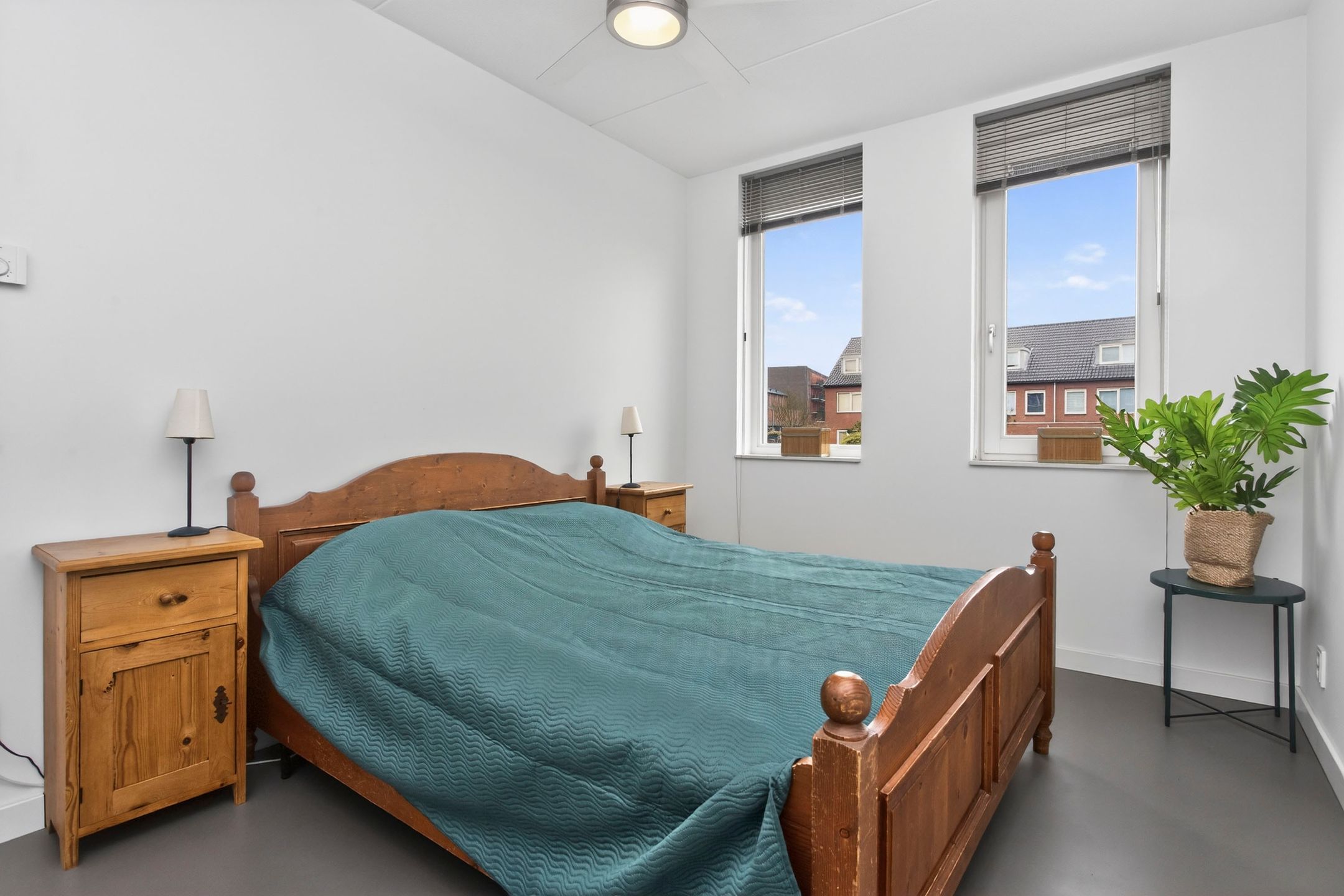 Photo 24 of Albert Fikspad 26