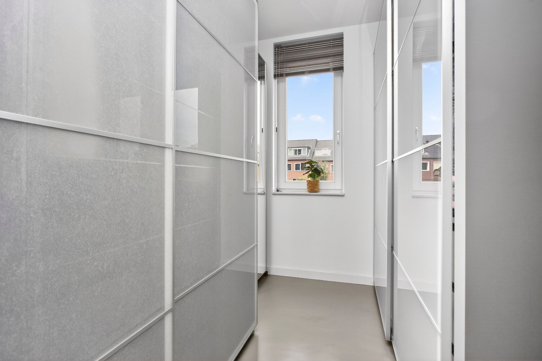 Photo 27 of Albert Fikspad 26