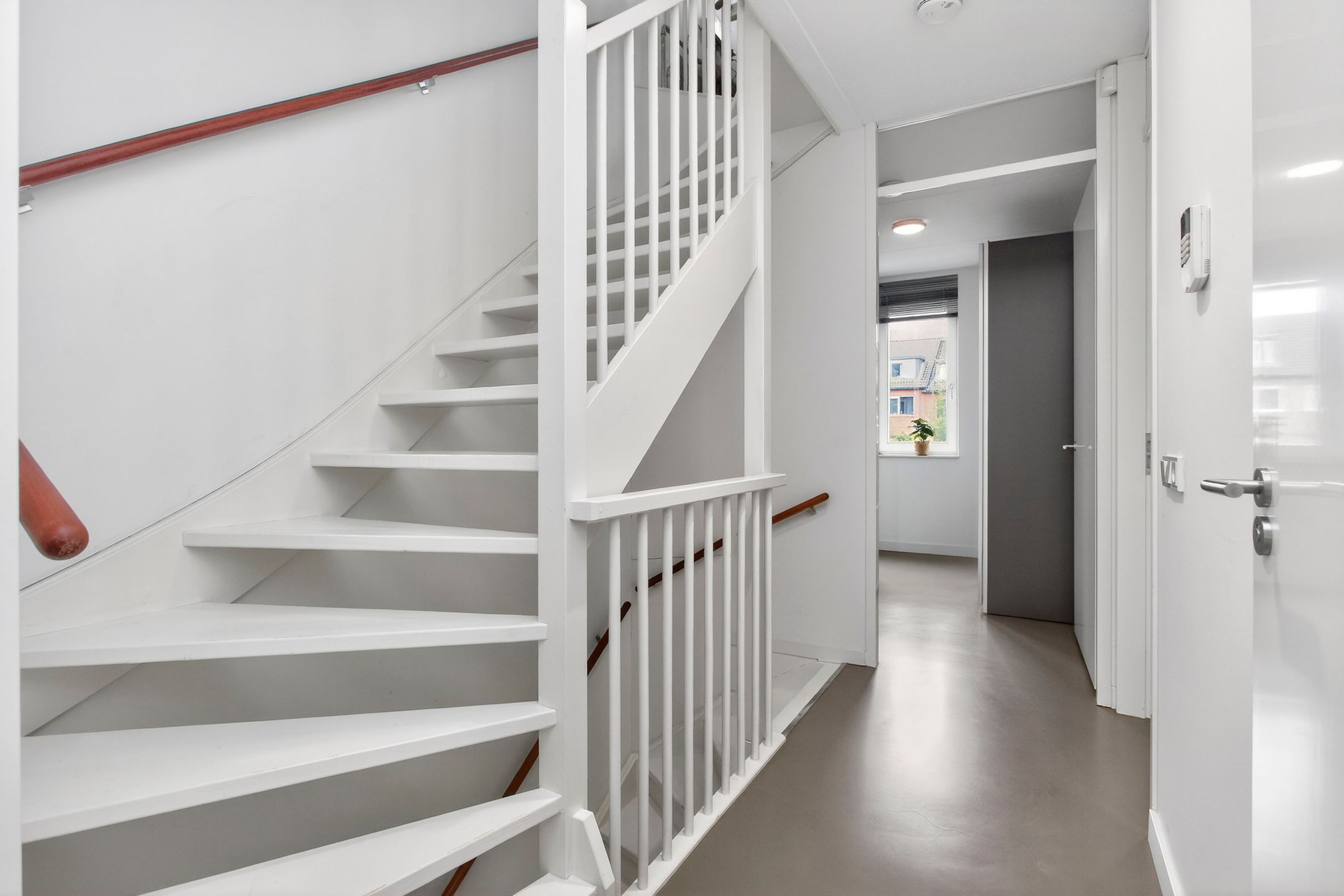 Photo 30 of Albert Fikspad 26