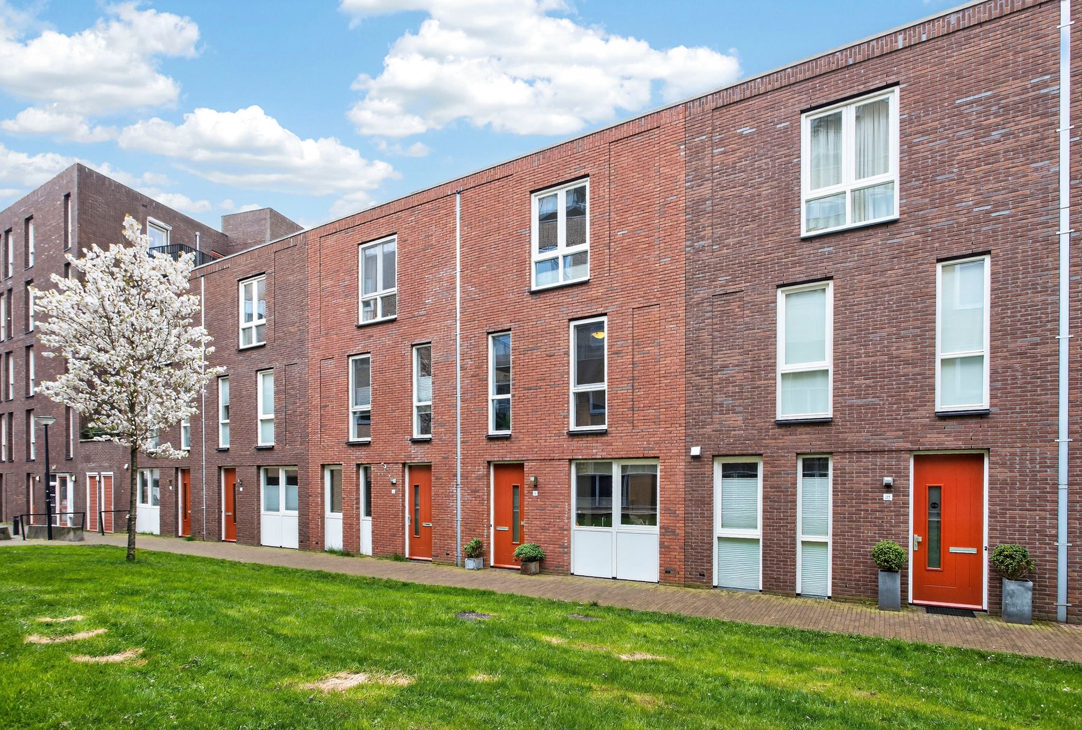 Photo 36 of Albert Fikspad 26