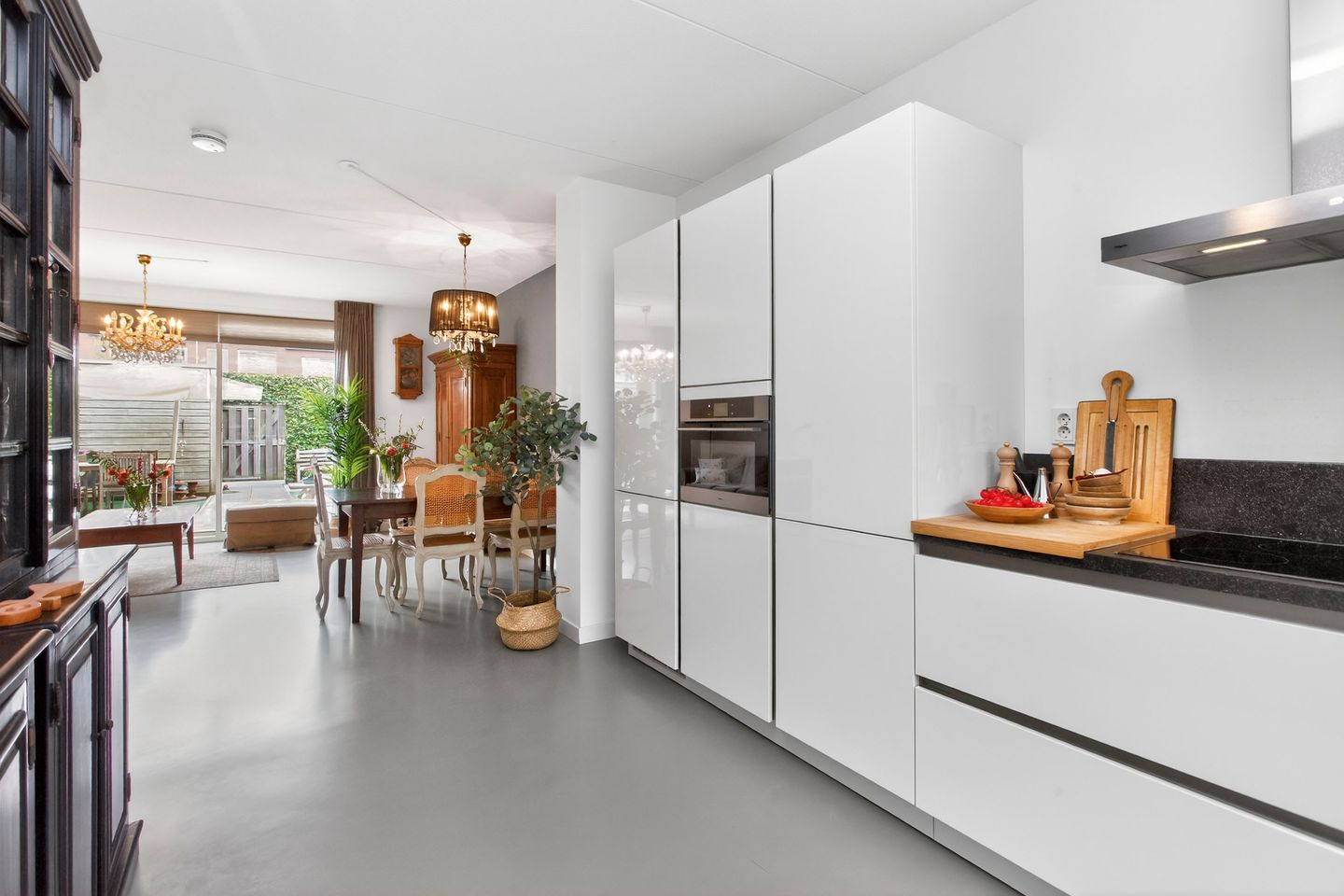 Photo 14 of Albert Fikspad 26