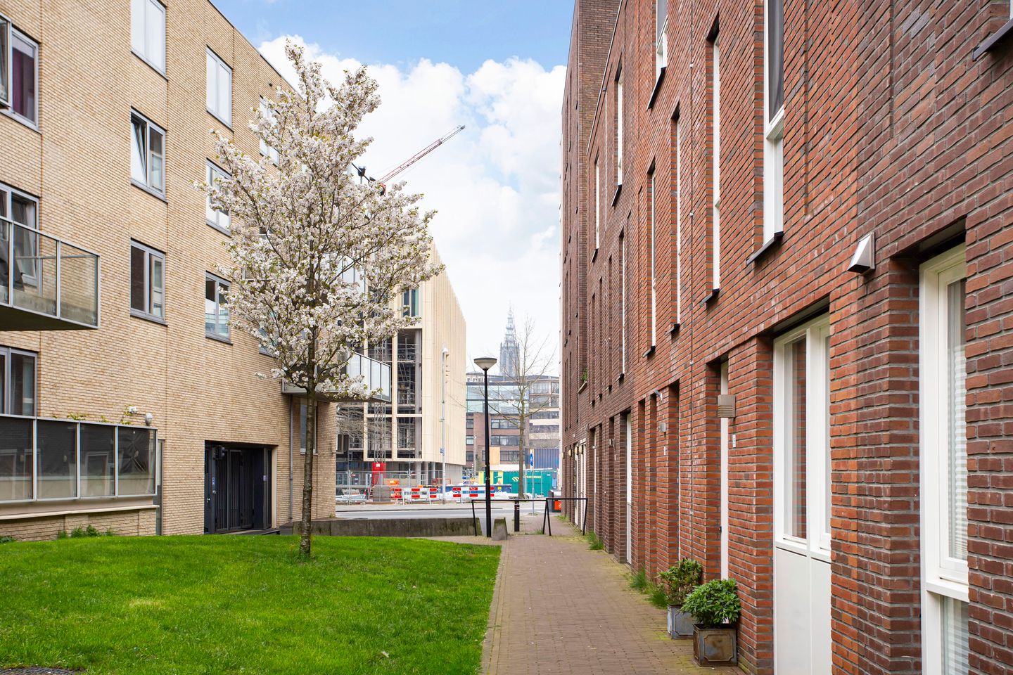 Photo 5 of Albert Fikspad 26