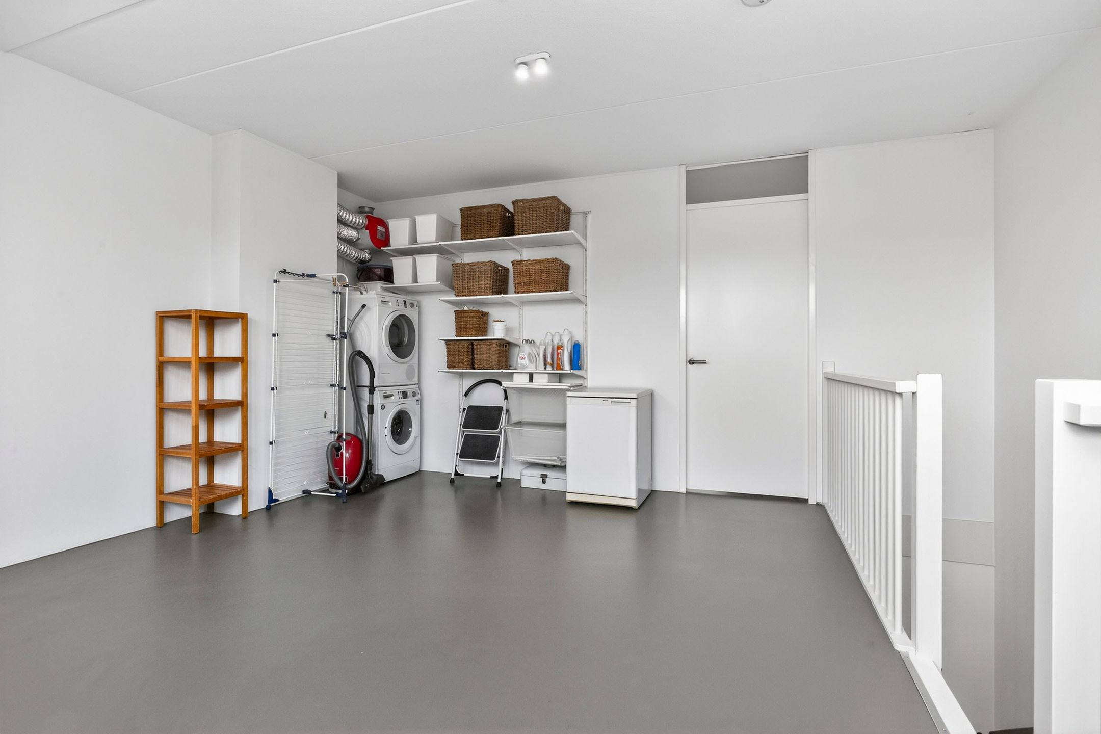 Photo 33 of Albert Fikspad 26