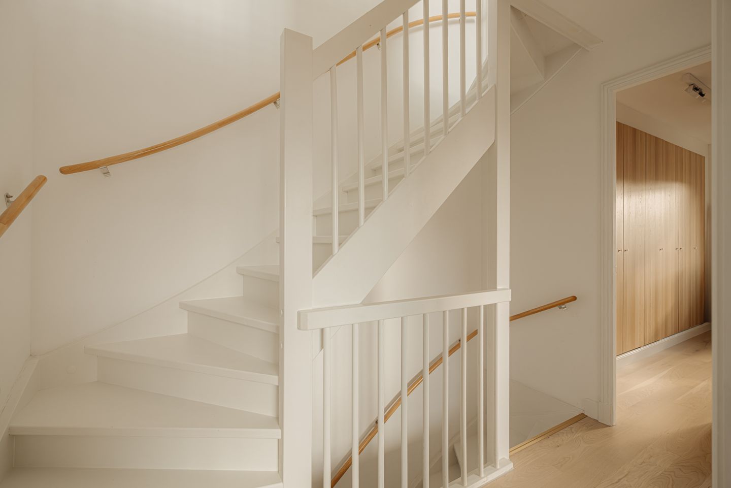 Photo 19 of Spieringhof 18