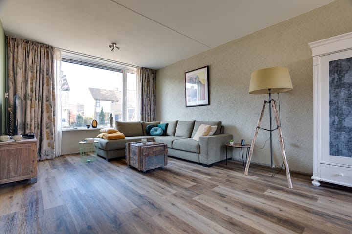 Photo 3 of Moezelstraat 9