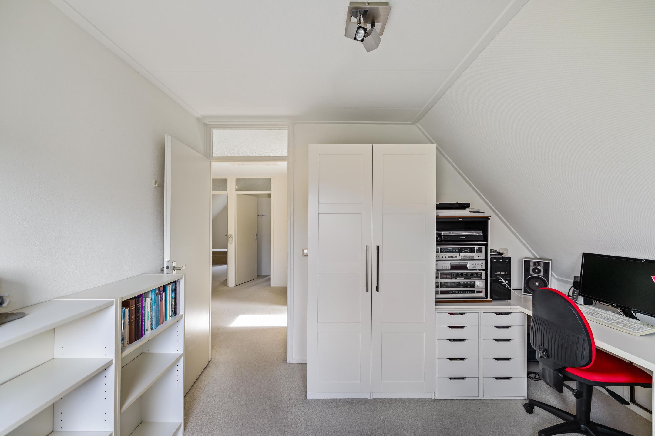 Photo 36 of Hoofdweg 73