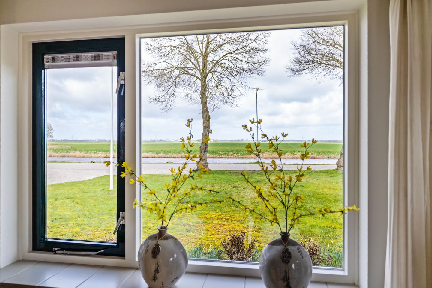 Photo 14 of Hoofdweg 73