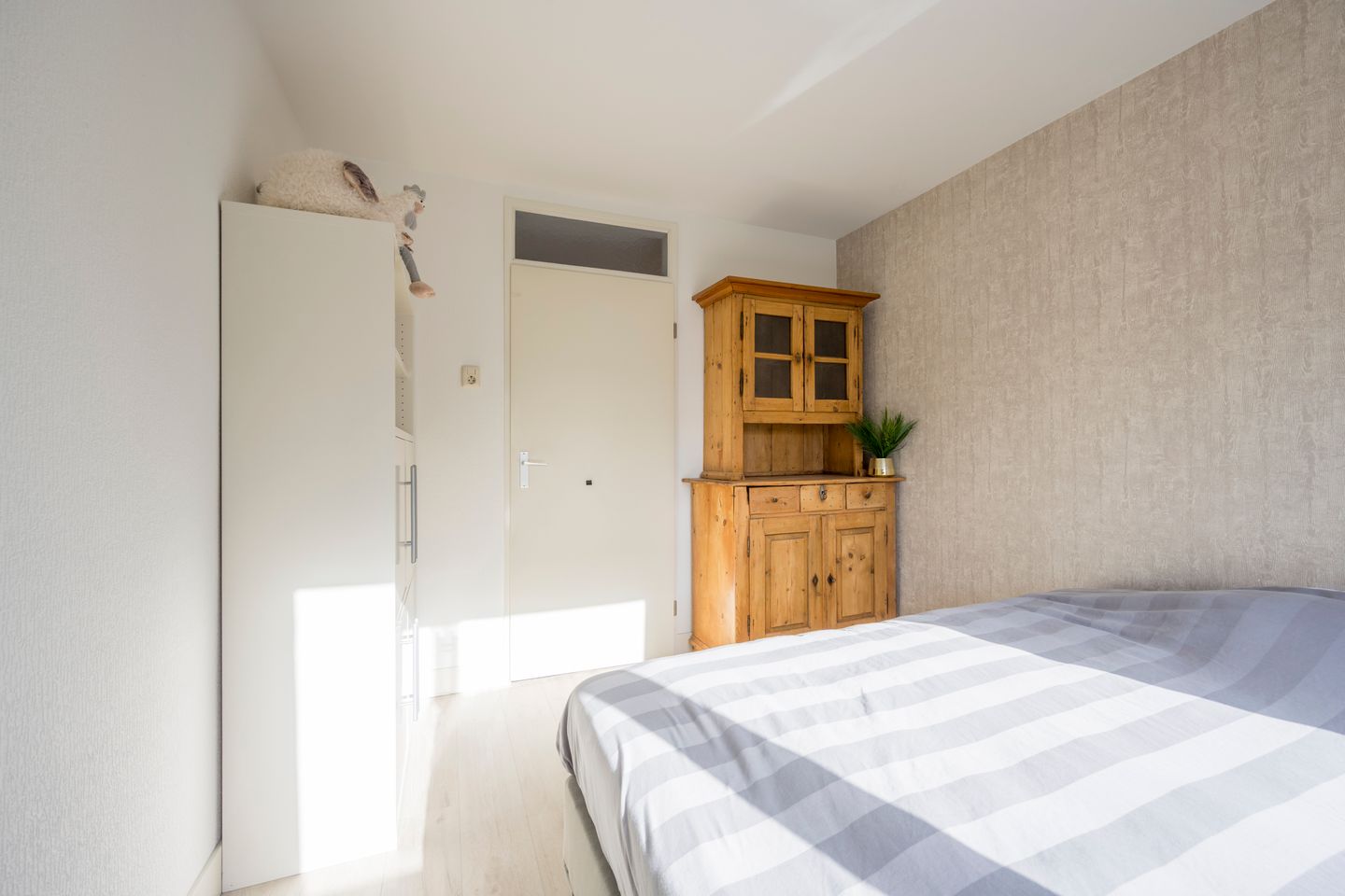 Foto 20 van Van Oldenbarneveltstraat 18