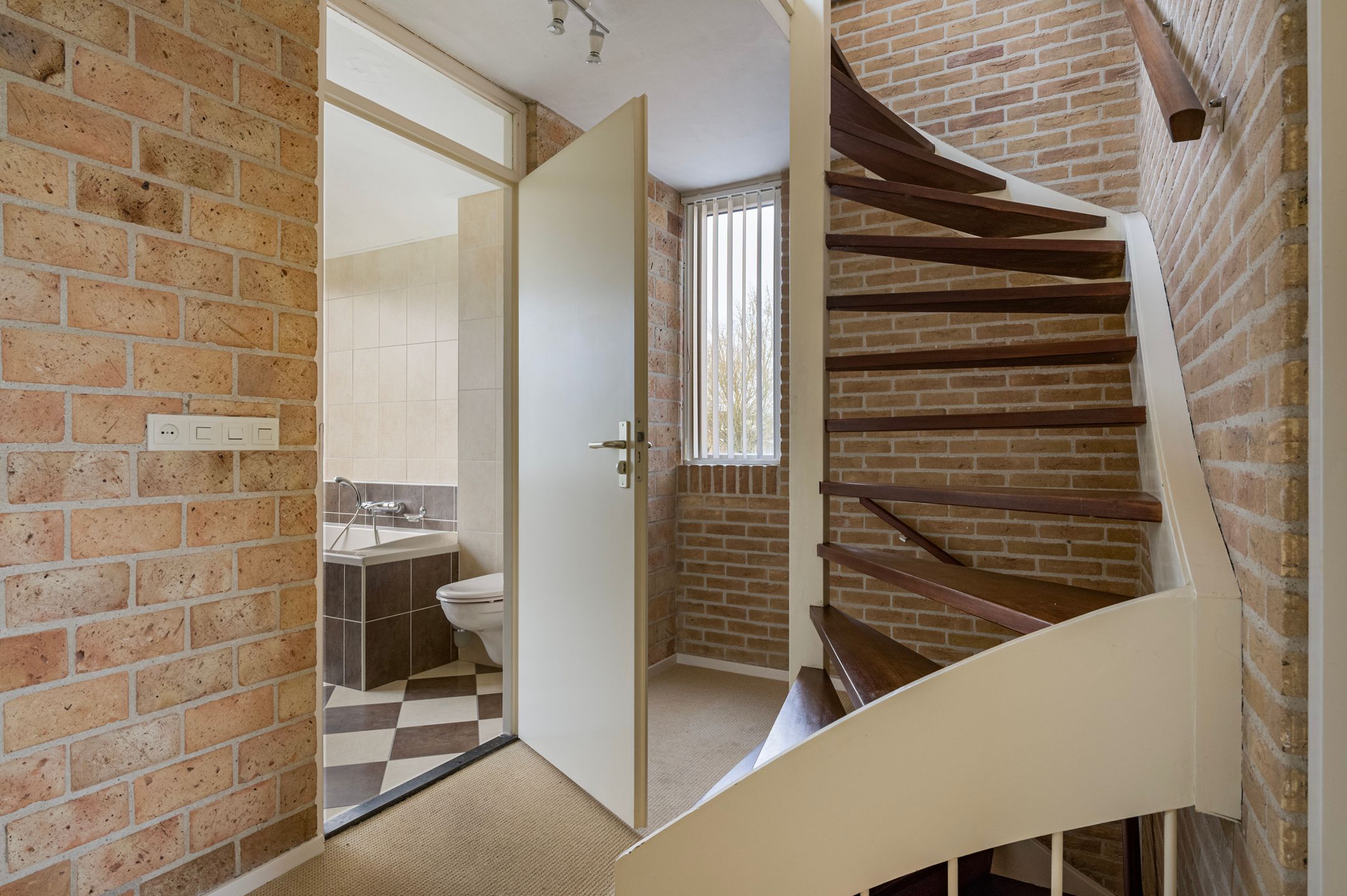 Foto 27 van Aadorpsweg 21