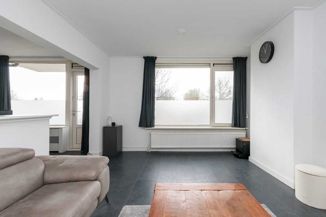 Photo 16 of Van Karnebeekstraat 113