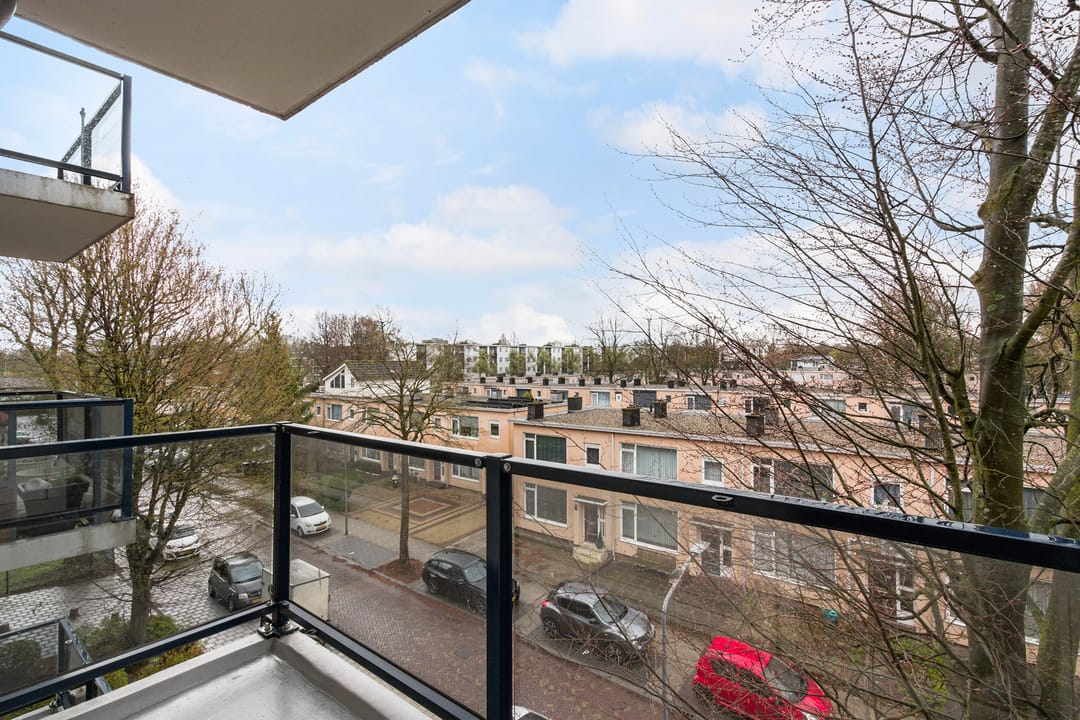 Photo 17 of Van Karnebeekstraat 113