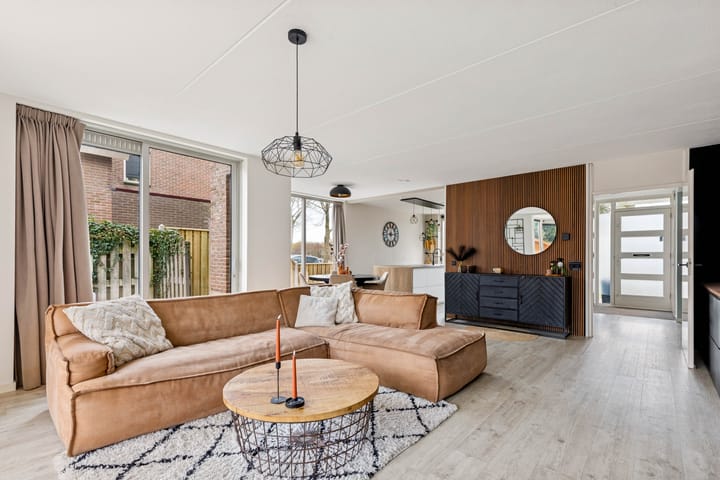 Foto 2 van Romy Schneiderweg 39