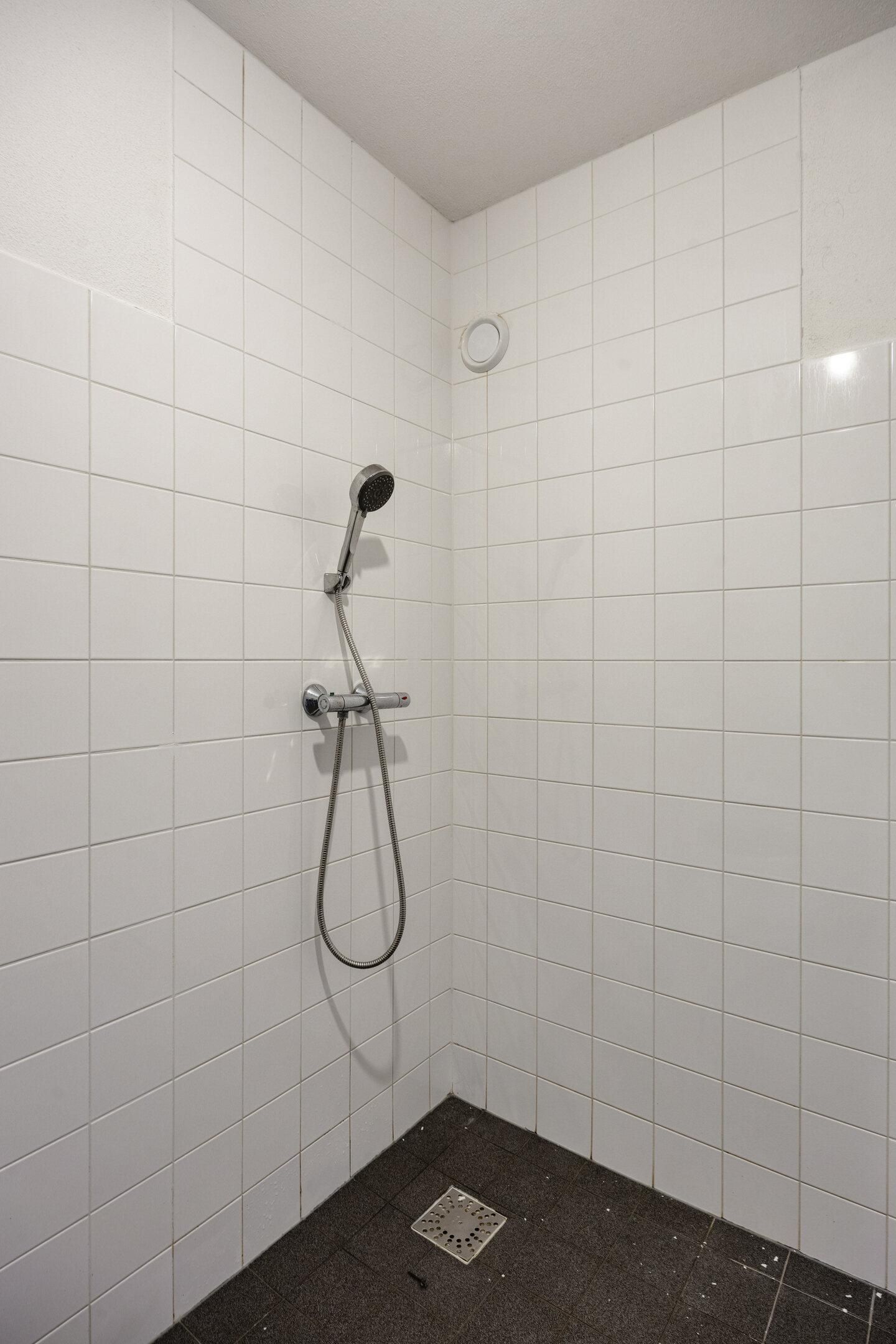 Foto 25 van Moerkerkestraat 135-B