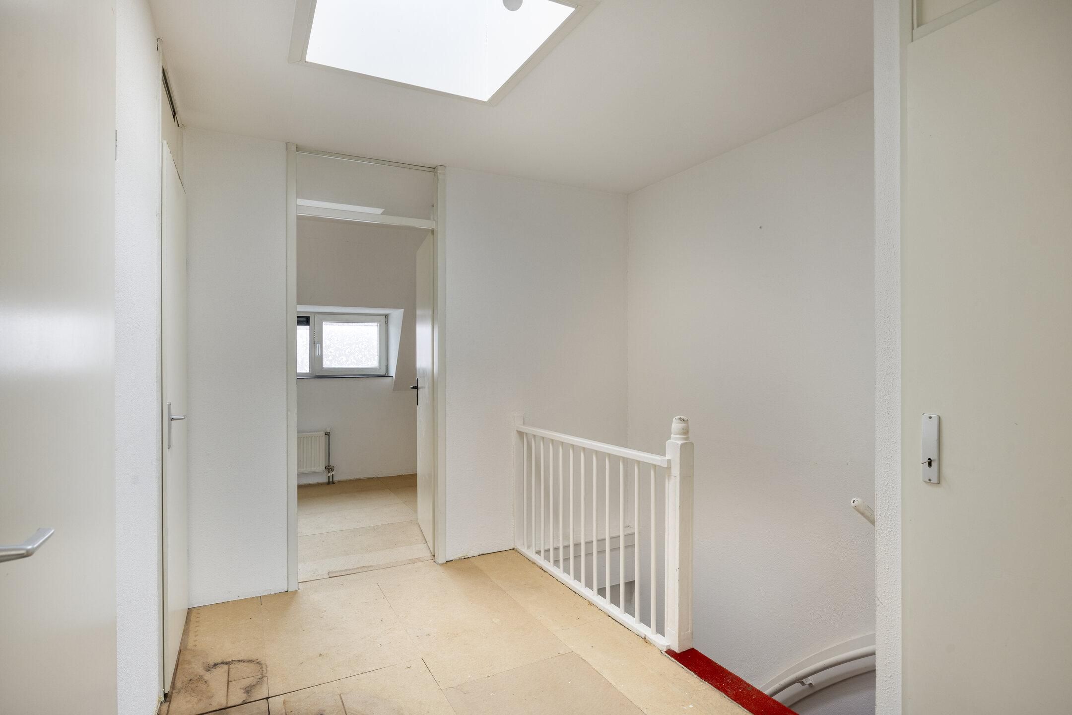 Foto 18 van Moerkerkestraat 135-B