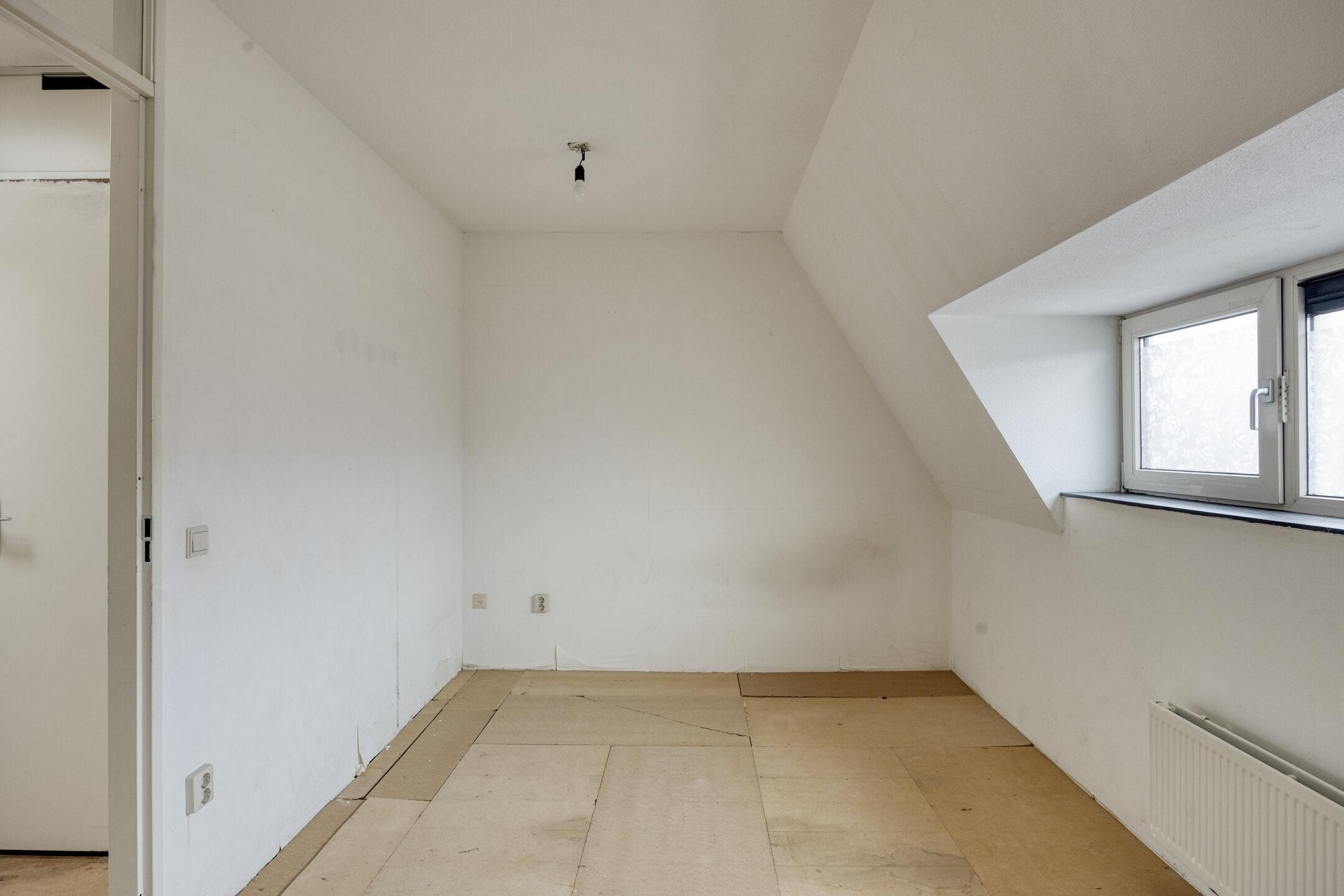 Foto 21 van Moerkerkestraat 135-B